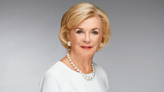 Portrait photo of Liz Mohn