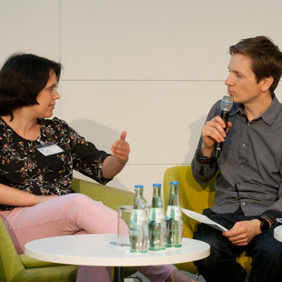 Johannes Büchs im Interview mit Prof. Dr. Tanja Betz