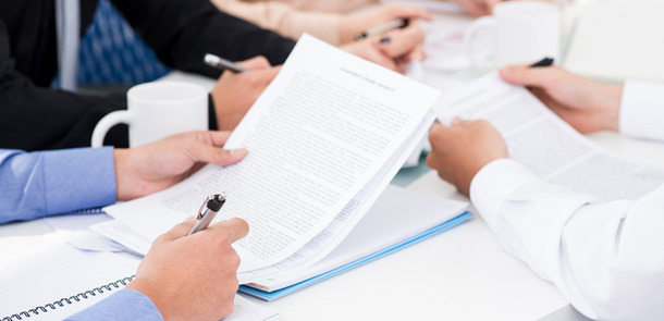 Arbeitsgruppe überprüft Text