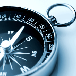 bestellt am 17.10.2014 für den Webseiten Relaunch, incl.  Mehrplatzlizenz + SocialMedia; SocialMedia möglich: mit Nennung Bildnummer und Bildnachweis im Foto, nicht größer als 1200 x 1200 Pixel 
zeiger,richtung,wegweiser,ausweg,richtungsweisend,naviga