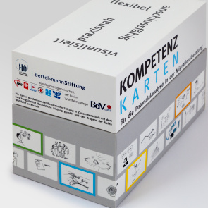 KKB-schraeg_1920x1080.jpg Kompetenz Karten Box ST-LL