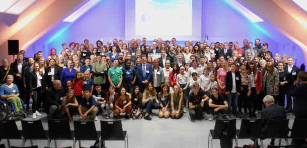 Gruppenbild des Festaktes von 2019.