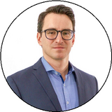 Portraitfoto von Johannes Schmidt.