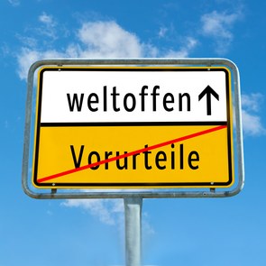 Ortsschild Weltoffen